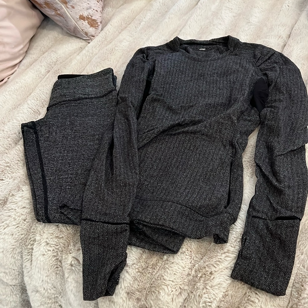 Lululemon Workout Set